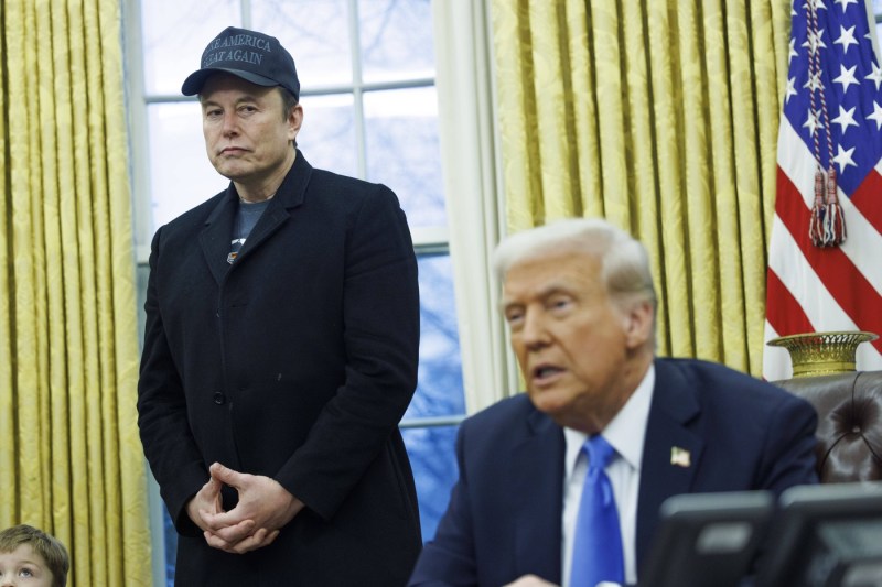 Elon Musk critică dur proiectul de lege propus de Trump: „O abominație dezgustătoare”