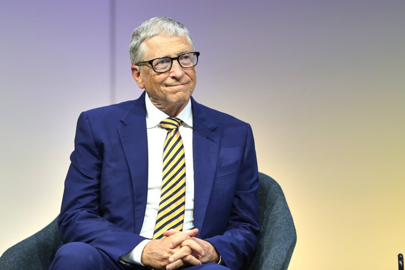 FOTO Bill Gates a avut prima întâlnire cu rivalul său de lungă durată, Linus Torvalds