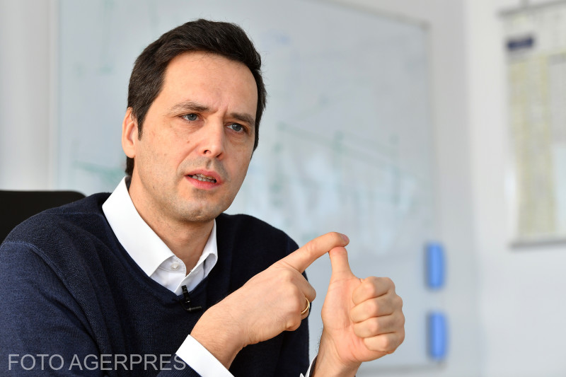 Furnizorii de energie afirmă că nu sunt responsabili pentru majorarea facturilor / Cine obține cea mai mare parte din venituri