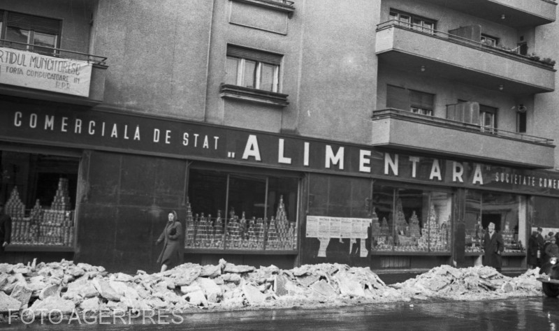 Imobilele cu funcție de băcănie ale negustorului Nae Petrescu din Mântuleasa, simboluri ale Bucureștiului dispărut. Ansamblul de patrimoniu are aproape 150 de ani