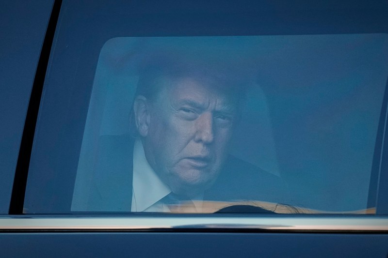 Informații recente contestă declarațiile lui Donald Trump referitoare la bombardamentele asupra Iranului