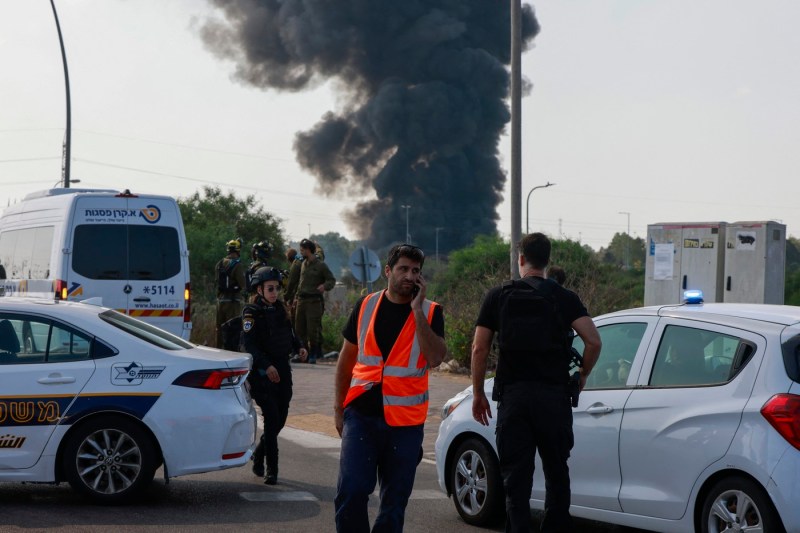 Israel interzice mass-media să transmită imagini cu atacurile rachetelor iraniene. Restricții impuse presei