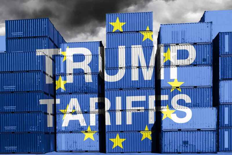Liderii Uniunii Europene explorează un plan imprevizibil în disputele comerciale cu Statele Unite, dar par dispuși să accepte cerințele punitve ale administrației Trump.
