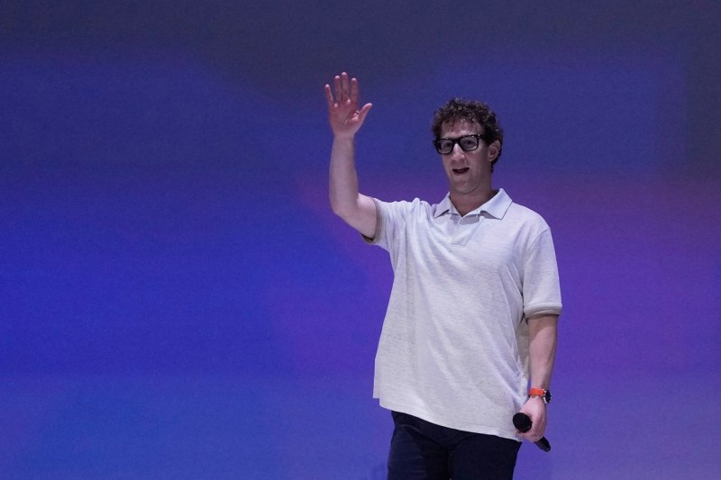 Liderul OpenAI detaliază sumele extraordinare pe care Mark Zuckerberg le oferă pentru a ajunge la „superinteligență”, tehnologia care să depășească tot ce există