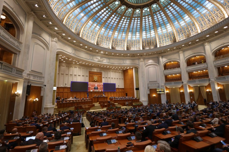 Modificări legislative: Parlamentarii cu proprietăți în București nu mai primesc indemnizații de chirie