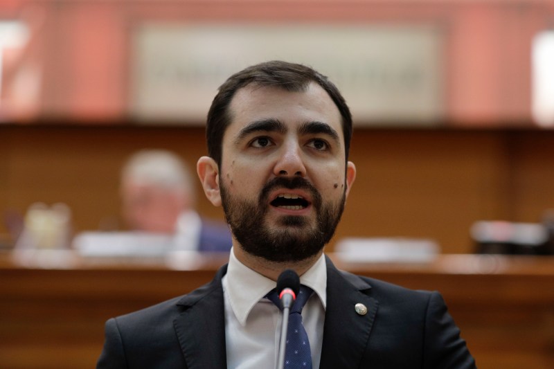 „Nu ne vom mai reveni niciodată în acest domeniu”, afirmă o cercetătoare în urma comentariului deputatului USR Claudiu Năsui legat de bugetul cercetării românești