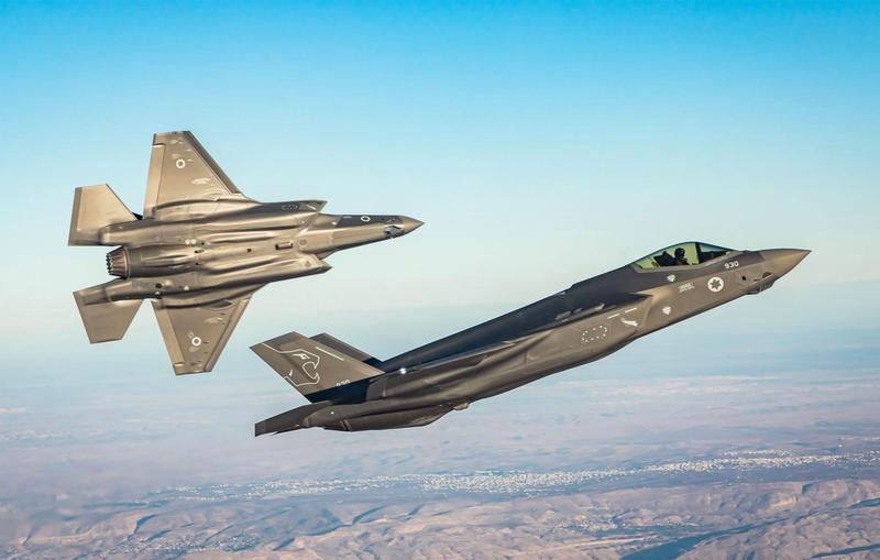 Ordin dat de oficialii israelieni armatei după un bombardament recent din partea Iranului