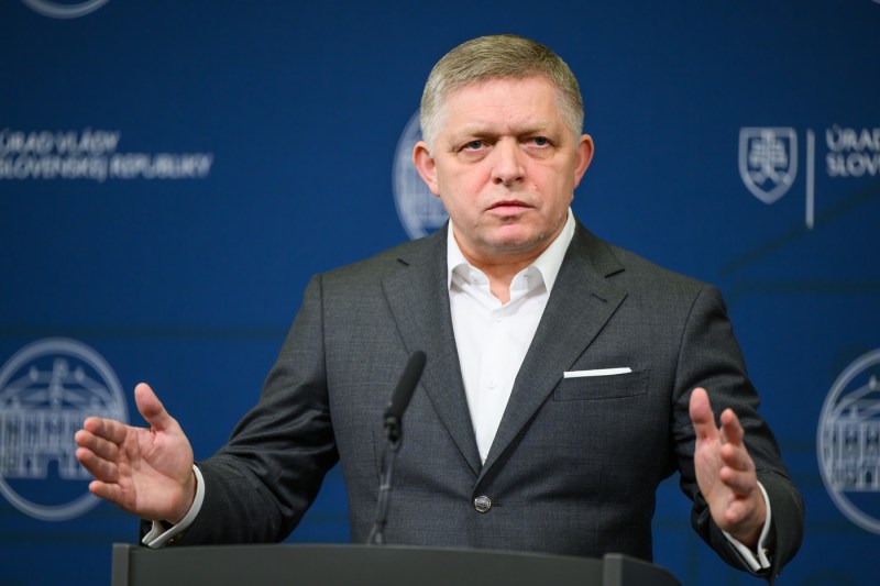 Parlamentul Slovaciei solicită guvernului să renunțe la susținerea sancțiunilor împotriva Rusiei, opoziția a părăsit sala
