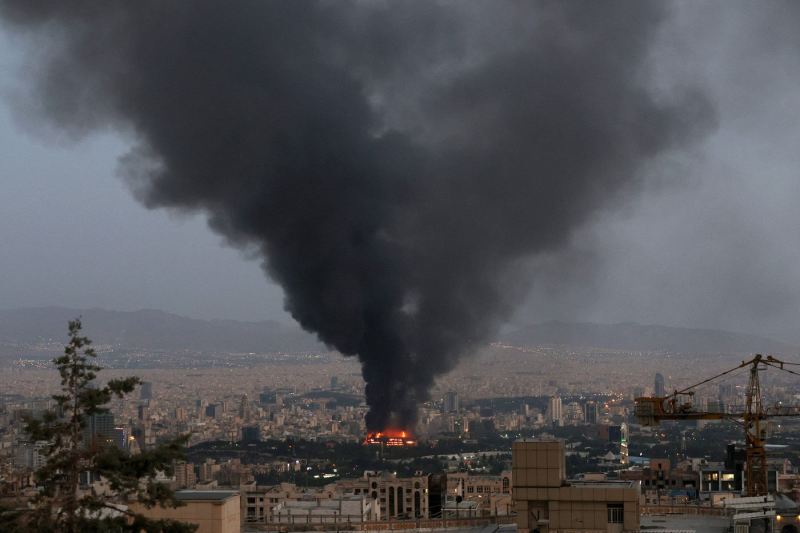 Peste 600 de persoane au fost ucise în Iran din cauza atacurilor israeliene. „Se pune accent pe țintele militare, dar victimele civile sunt ignorate”