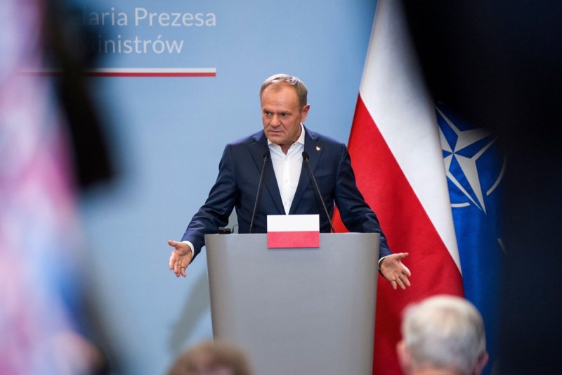 Premierul Donald Tusk va solicita un vot de încredere în Parlamentul polonez. Decizie luată după pierderea suferită de candidatul coaliției la alegerile prezidențiale.