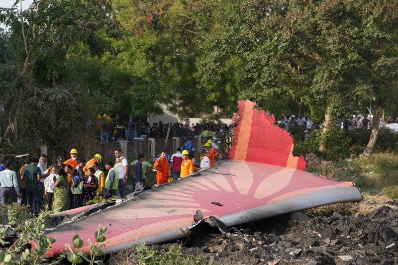Prima descoperire în investigarea prăbușirii avionului Boeing 787 în India: un sistem de urgență activ în momentul incidentului
