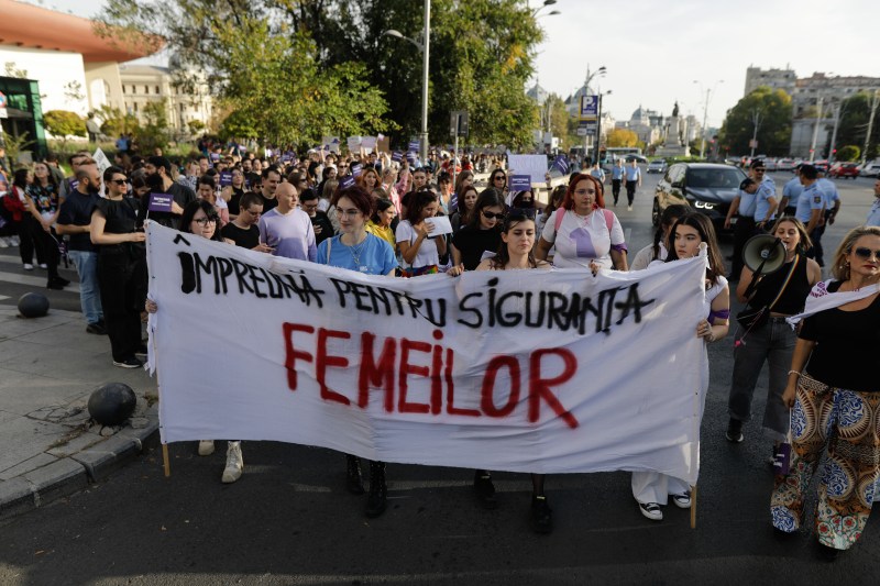 Proteste planificate în fața Guvernului după incidentul tragic din Cosmopolis. „Violența împotriva femeilor rămâne subiect sancționat insuficient”