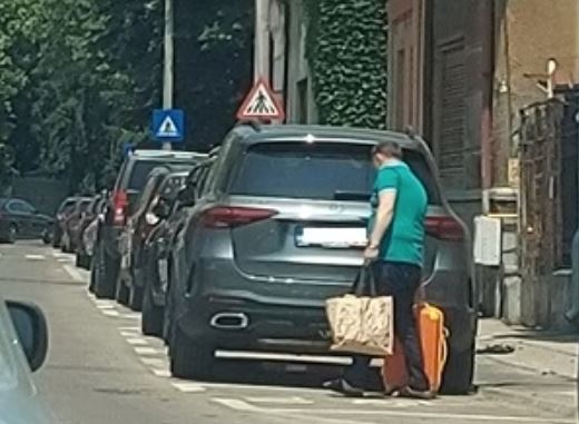 PSD a recomandat liderilor să folosească mașini modeste la Consiliul Politic Național: „Veniți cu taxiul sau UBER-ul”