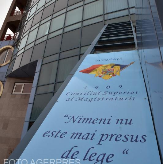 Reacția CSM la măsurile de reducere a cheltuielilor anunțate de Executivul Bolojan: „Dialogul este esențial”