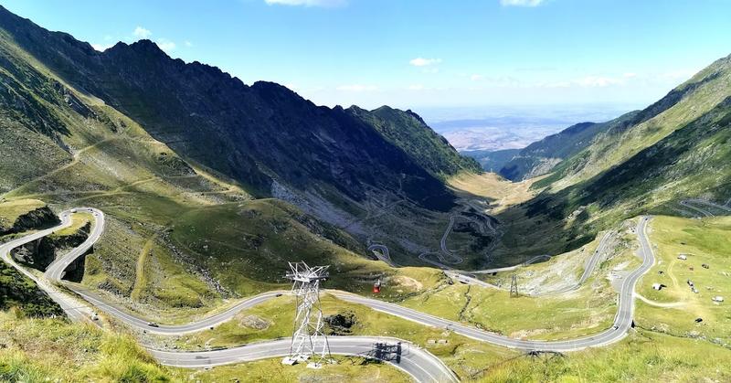 Redeschiderea circulației pe Transfăgărășan și Transalpina: Avertisment pentru turiști