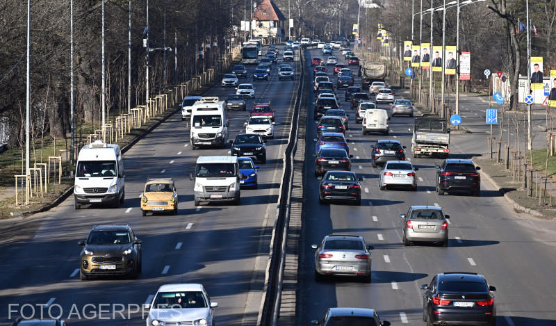 Restricții de circulație în această noapte pe DN 1, la intrarea în București, din cauza lucrărilor la legătura metroului cu Aeroportul Otopeni
