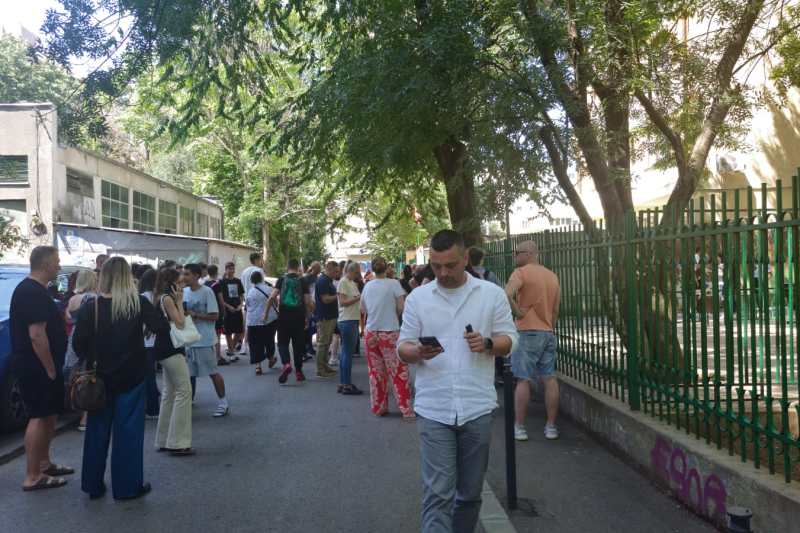Rezolvarea subiectelor de Română pentru Evaluarea Națională 2025. Cum au abordat elevii cerințele la examenul de Română