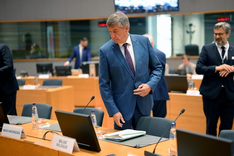 România nu a adoptat măsuri eficiente pentru diminuarea deficitului bugetar. O decizie luată la Bruxelles permite „posibile măsuri suplimentare”