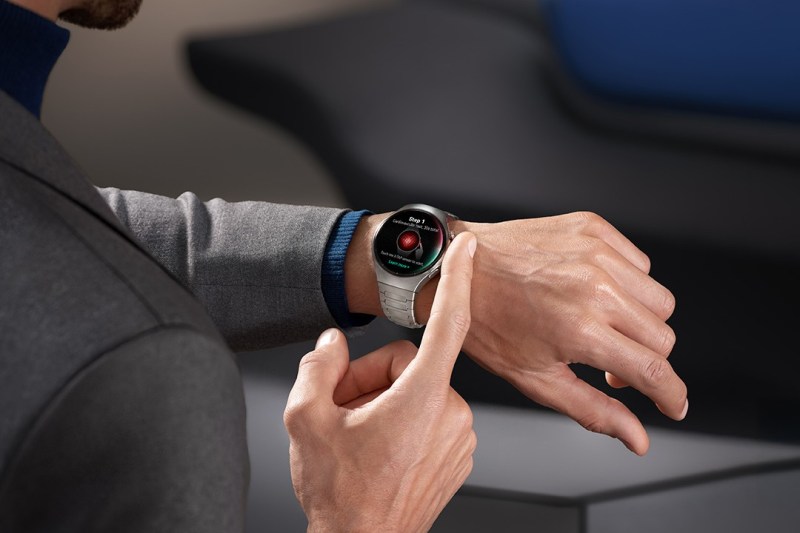 Sănătatea la îndemână cu HUAWEI WATCH 5: Rolul tehnologiei X-TAP în prevenție și gestionarea sănătății