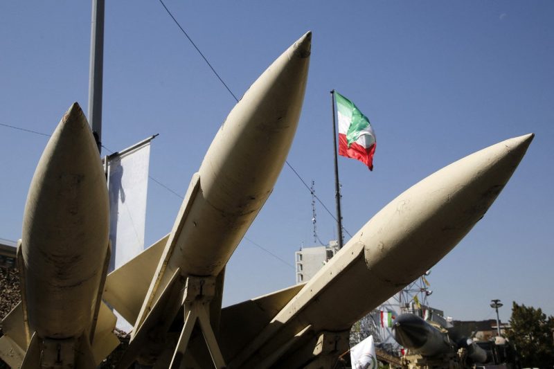 Serviciile secrete din Statele Unite estimează că Iranul nu a decis încă să construiască o bombă nucleară / Un eventual atac american ar putea influența această decizie