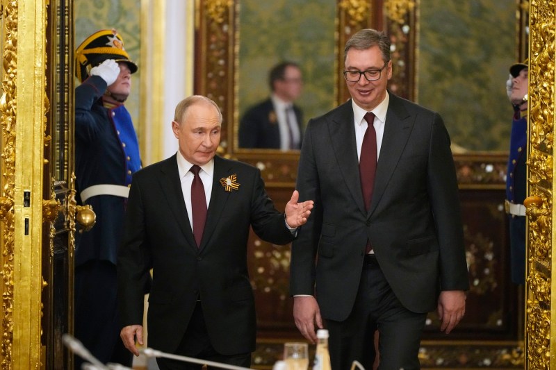Spionajul rus acuză Serbia de vânzarea de muniție către Ucraina prin intermediul Bulgariei și Cehiei