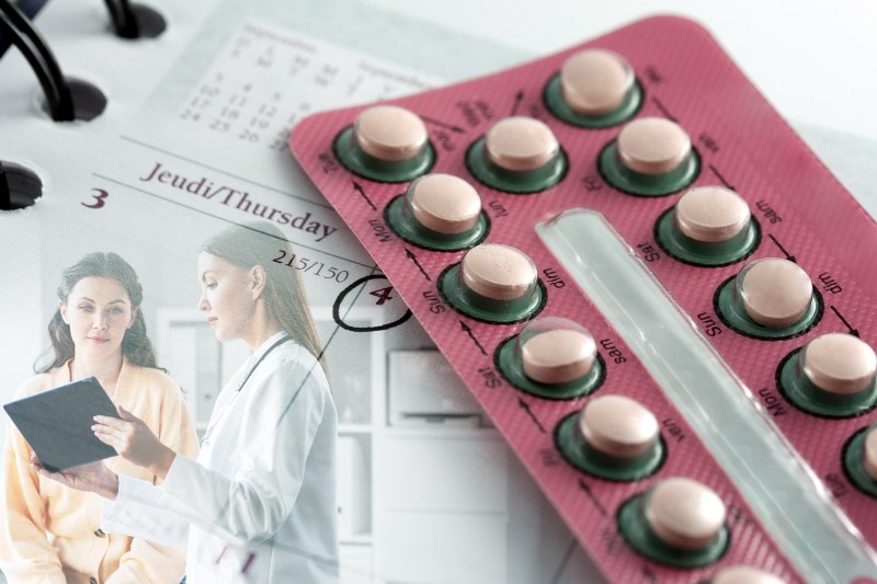 Statul român nu acoperă costurile pentru contraceptive: „Dacă ar fi oferite gratuit, în special la minore, multe drame ar putea fi evitate” / Țara din UE care oferă anticoncepționale gratuite pentru fete sub 25 de ani