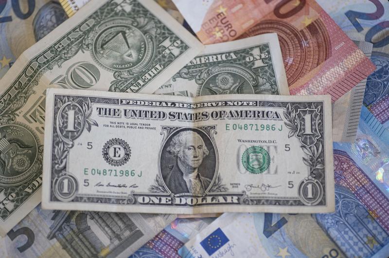 SUA vor supraveghea două națiuni europene pentru suspiciuni de manipulare a monedei