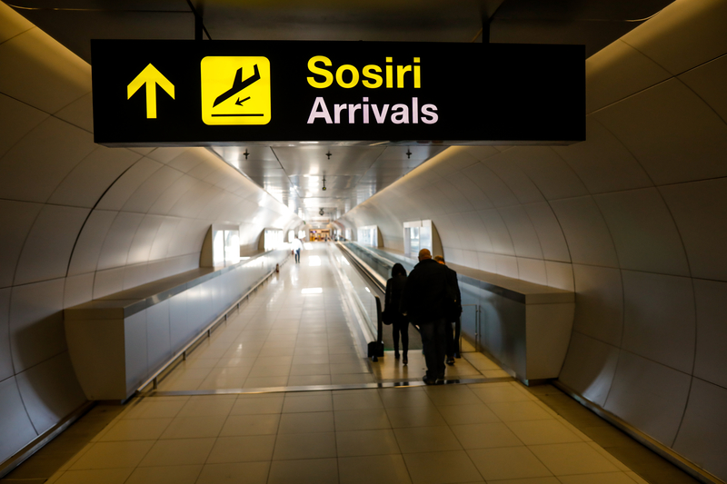 Suma considerabilă plătită de un nigerian pentru o cursă taxi de la Aeroportul Otopeni la centrul Bucureștiului