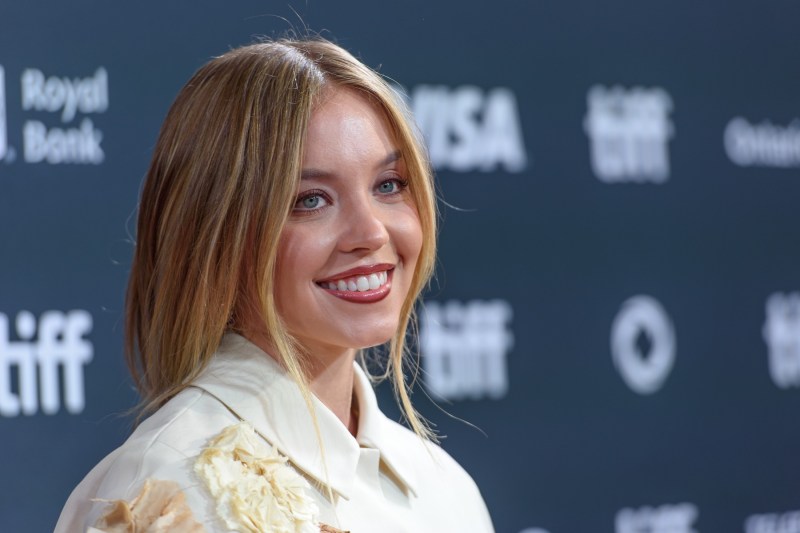 Sydney Sweeney va suferi o transformare radicală în noul său film: „Nu mai încăpeam în haine”