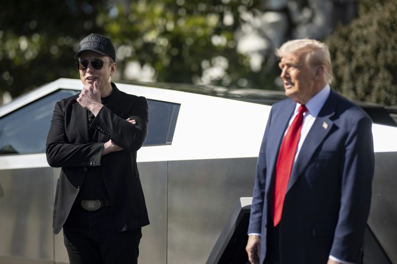 Televiziunea preferată a lui Donald Trump comentează conflictul dintre președintele SUA și Elon Musk: „Nu este o ruptură” / „Se vor împăca”