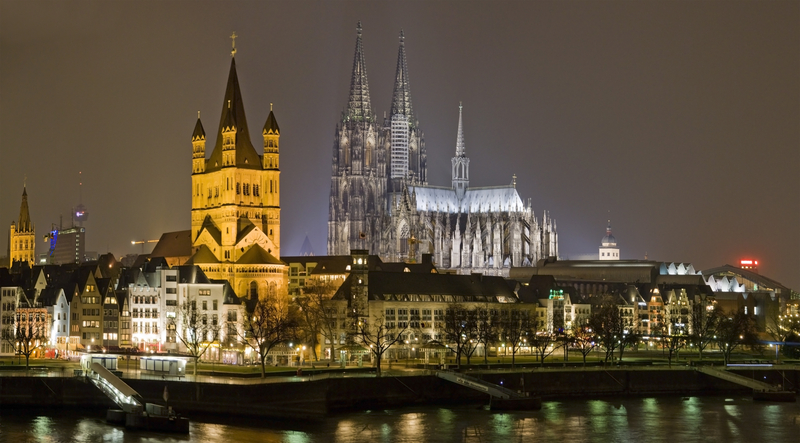 Trei bombe descoperite la Koln duc la o evacuare masivă, cea mai mare de la sfârșitul celui de-Al Doilea Război Mondial
