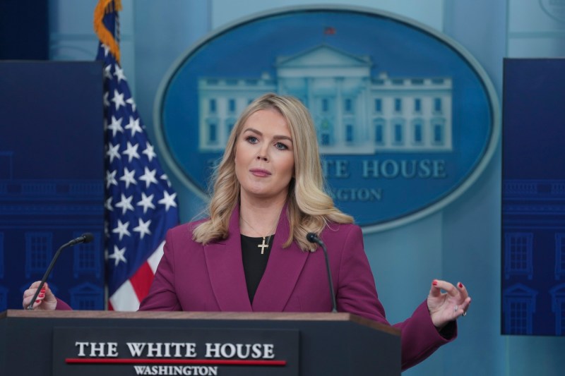 Trump ar putea prelungea termenul pentru aplicarea tarifelor vamale, după o amânare de 90 de zile.