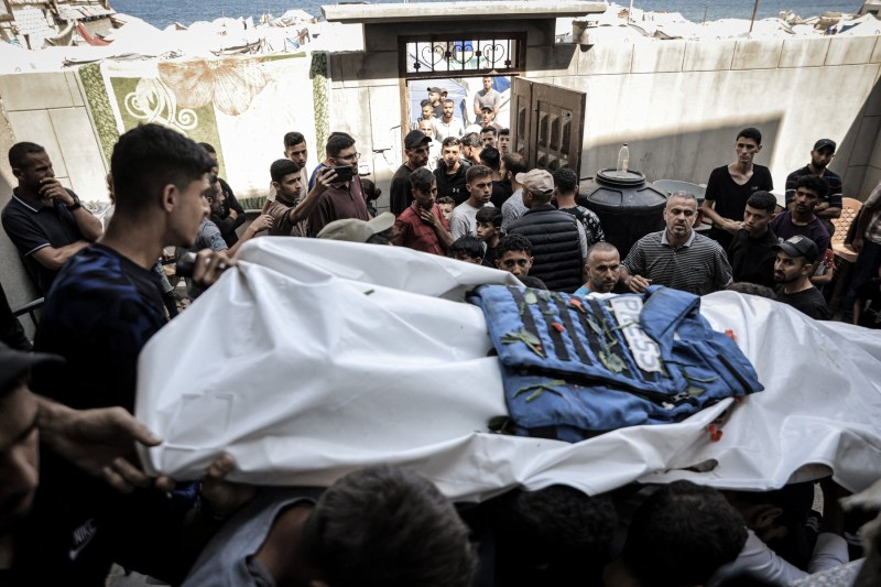 „Uciderea unui jurnalist reprezintă o crimă de război”. Apel internațional pentru libertatea presei în Gaza, susținut de peste 200 de redacții.