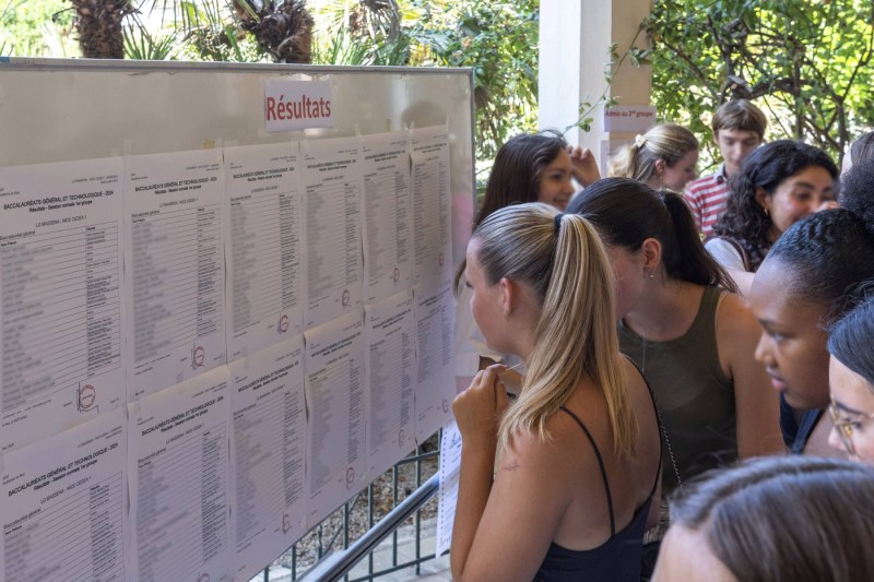 Un copil de 8 ani va susține examenul de bacalaureat în Franța