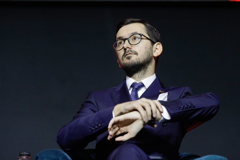 Un fost șef de Poliție, acum judecat într-un caz de corupție, angajat la cabinetul vicepreședintelui ANCOM / Pavel Popescu: Am nevoie de expertiză judiciară pentru a combate fraudele