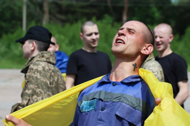 Un nou schimb de prizonieri între Rusia și Ucraina: tineri sub 25 de ani și răniți grav au fost eliberați