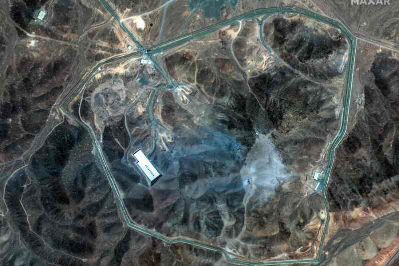 Un raport preliminar al agențiilor de informații europene contrazice afirmațiile lui Trump cu privire la atacul asupra siturilor nucleare din Iran