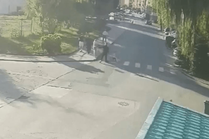 VIDEO: Incident tragic în Cosmopolis - o tânără însărcinată ucisă în fața fetiței sale de trei ani