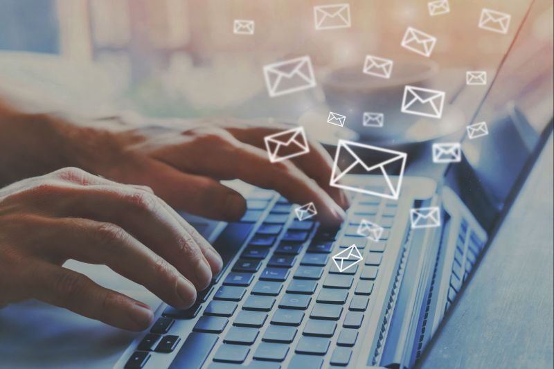 VIDEO Ministrul propus la Digitalizare, Radu Miruță, vizează reducerea risipirii IT: Calculatoare de 3.000 de euro pentru trimiterii de emailuri