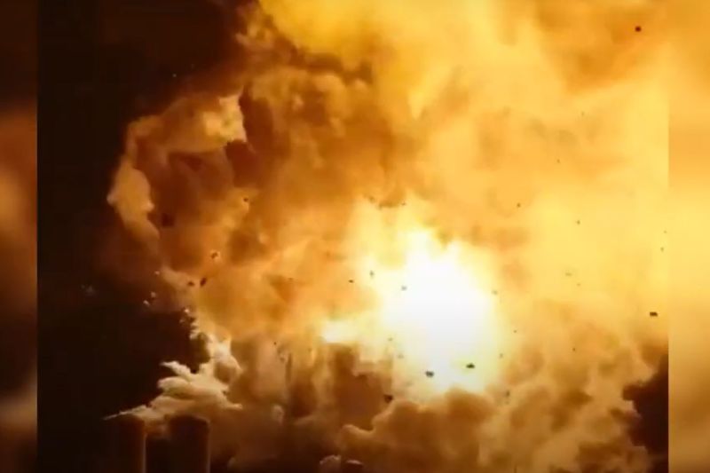 VIDEO Momentul în care mega-racheta SpaceX explodează într-o minge de foc uriașă
