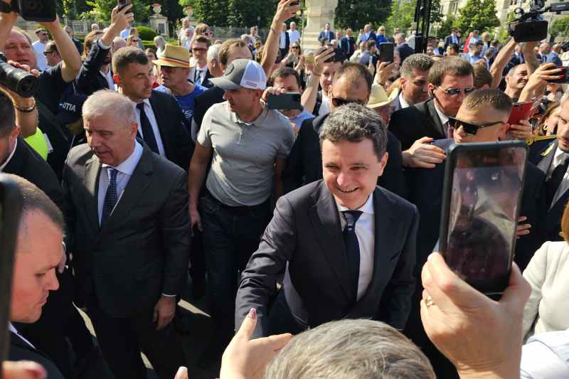 VIDEO Nicușor Dan, întrebat despre responsabilitatea cetățenilor în deficitul bugetar: „Nu vreau să discut despre trecut, deoarece este complicat”