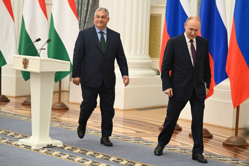 Viktor Orban afirmă că Ungaria ar primi vizita lui Vladimir Putin cu toate onorurile