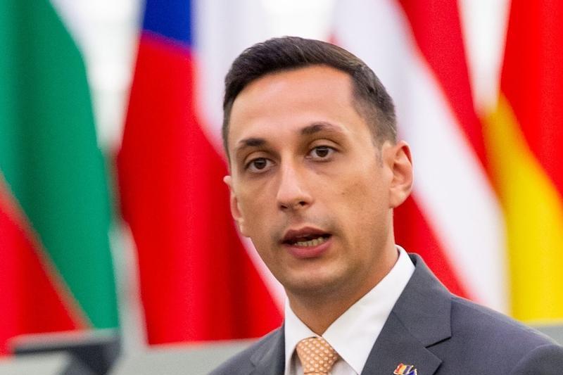 Vlad Gheorghe, sancționat cu 15.000 de lei de AEP pentru o postare de susținere pe Facebook în campania electorală