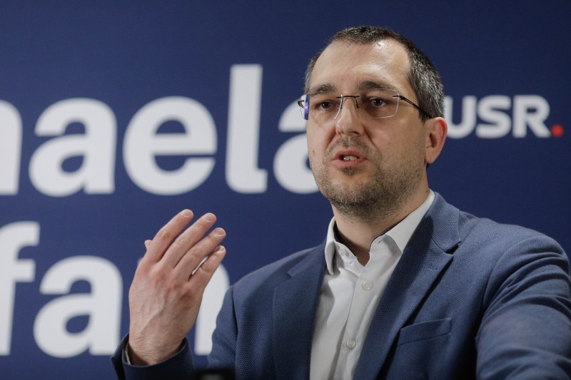 Vlad Voiculescu: Bugetul României este în situație critică, iar ministrul Mediului a alocat 120 milioane de lei pentru mașini electrice destinate primăriilor