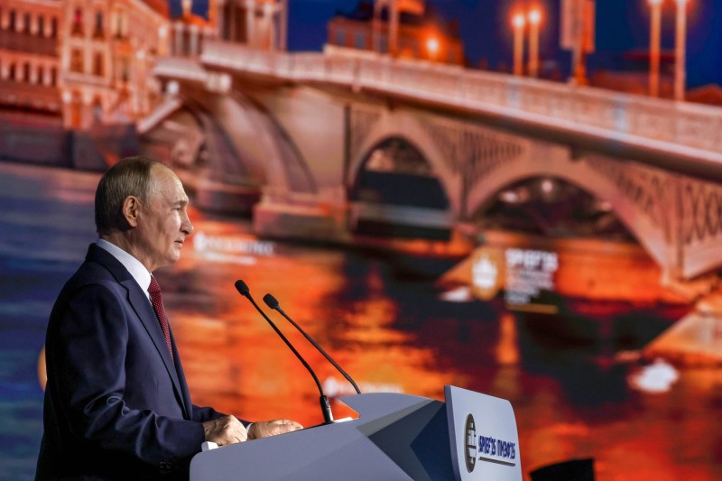 Vladimir Putin citează un celebru scriitor pentru a explica starea economiei Rusiei în contextul războiului cu Ucraina