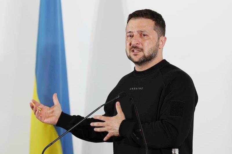 Zelenski solicită o întâlnire cu Trump la summitul G7 pentru discuții despre achiziția de armament american pentru Ucraina
