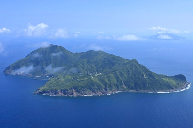 1.600 de cutremure în două săptămâni determină evacuarea în sudul Japoniei. Care sunt cauzele acestui val seismic