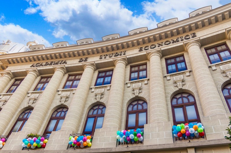 Admiterea de toamnă la ASE pentru programele de licență, masterat și doctorat