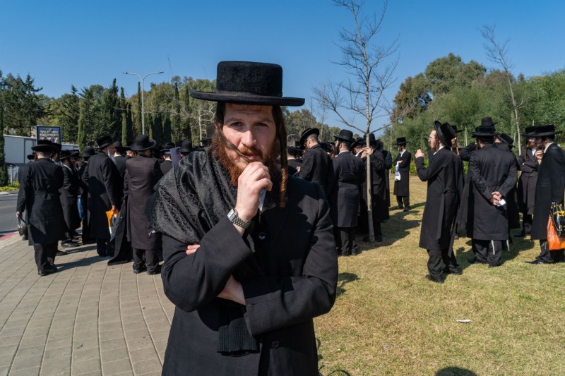 Armata israeliană va trimite mii de ordine de recrutare către evrei ultraortodocşi