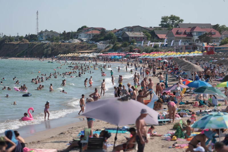 Atenție la înșelăciunile cu locuri de cazare pe litoral
